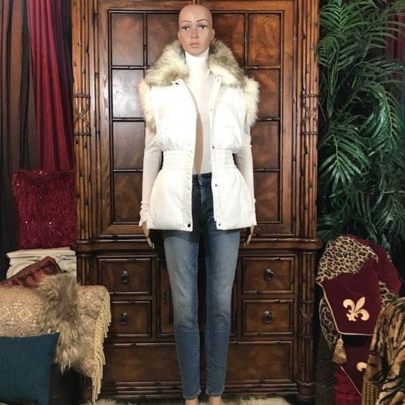 NWOT Moda International Sugar Removable Faux Fur Puffer Vest - Picture 7 of 16
